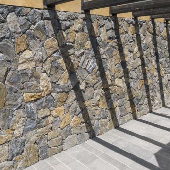 Επένδυση με καπάκια πέτρας